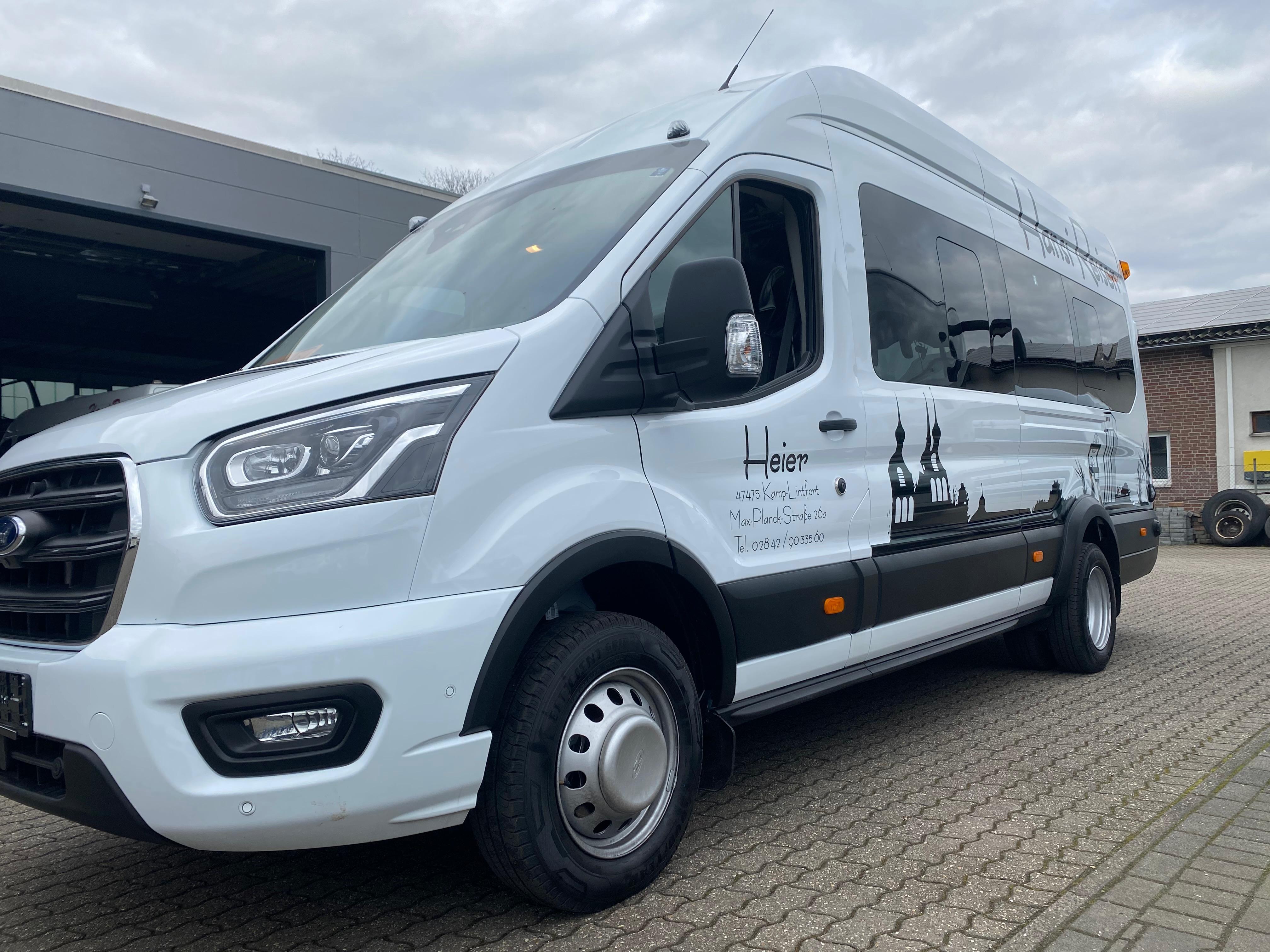 Transit groß Außen